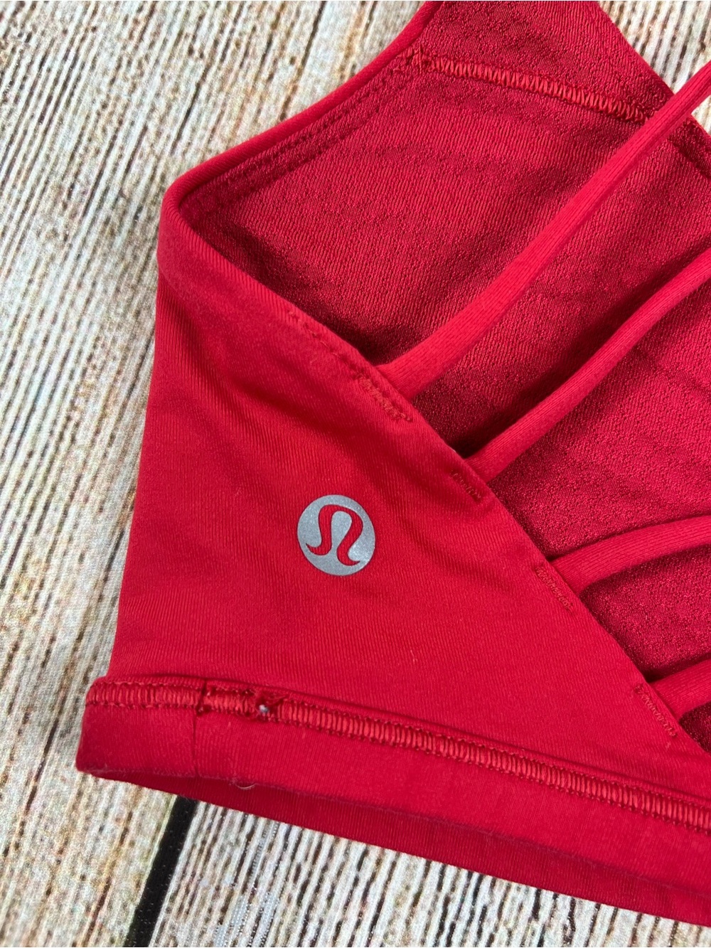 Lululemon Free To Be Strappy Criss Cross Bra Top Red Size 6 LW2731S - Picture 4 of 5